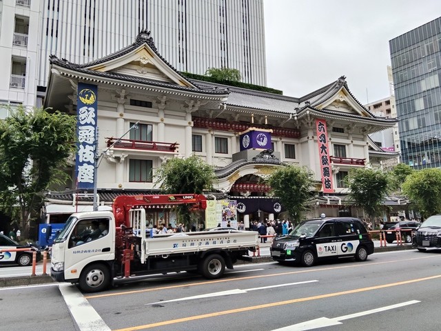 東銀座駅は歌舞伎座の最寄駅だ