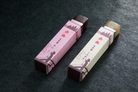 新商品「赤福生羊羹」（赤福提供）