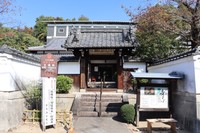 萬福寺の山内にある塔頭（たっちゅう）の宝蔵院＝京都府宇治市