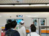 近鉄車も万博輸送に従事する