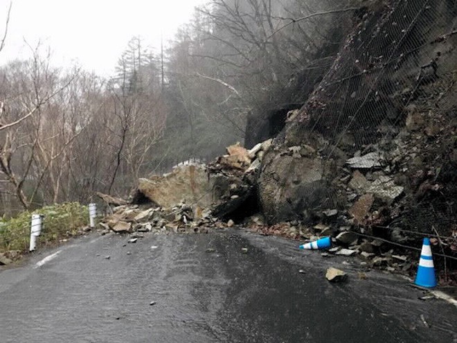 Landslide closes road ahead of mountain climbing season | The Asahi Shimbun: Breaking News, Japan News and Analysis - Vimarsana News