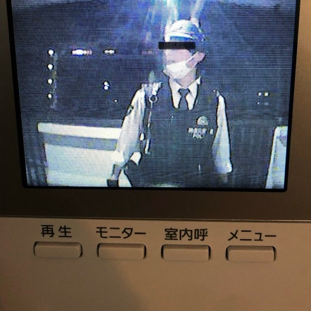 警察官が…（テト２號さん提供）