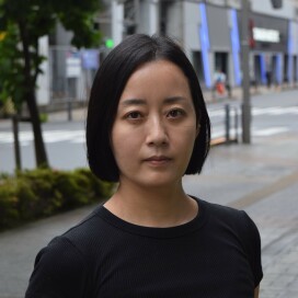 板垣麻衣子