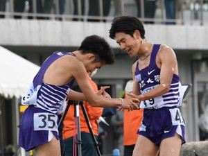 駒澤大の赤星雄斗と山川拓馬が、ハーフ2部でワンツーフィニッシュ「王者のプライド」
