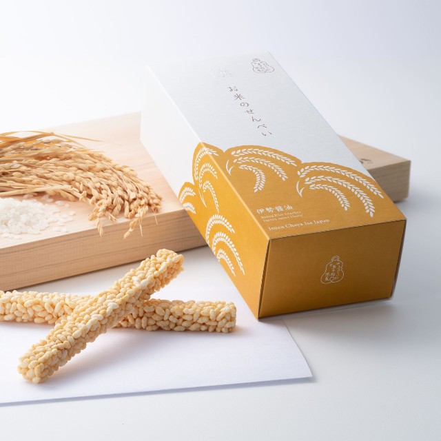 「饌　お米のせんべい」（赤福提供）