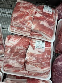 朝カットした分しか置いてないので早めに行かないと売り切れているそう（パジメさん提供）