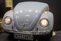 ボンネットを閉めれば車にしか見えないのでインテリアとしても楽しめる