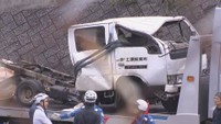 大型トラックに追突されたトラック　事故があった高松道　三豊市三野町