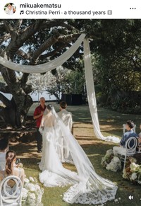 （堂安律の妻、Miku Akematsu公式インスタグラムより）