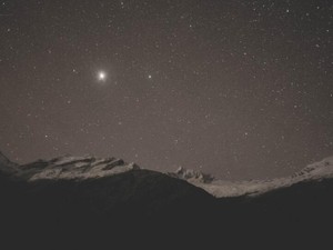 冬の大三角形みたい？今なら嫌いだったホクロも「個性」だと思える