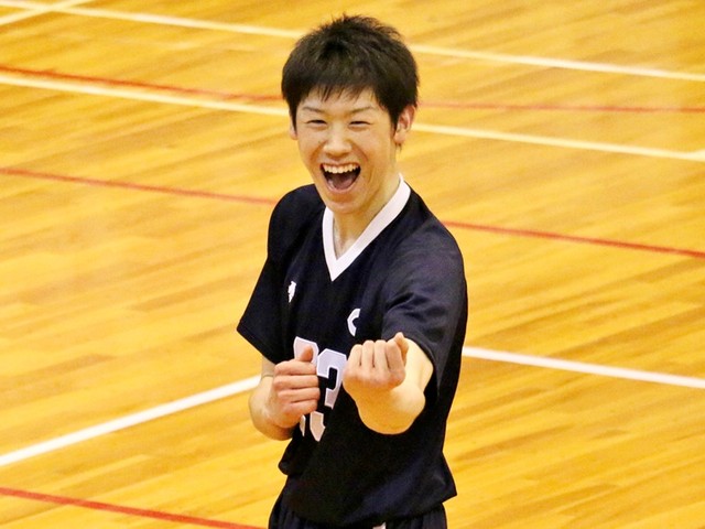 バレー - 中央大学・山本涼 憧れの石川祐希もつけた「1」を背負って