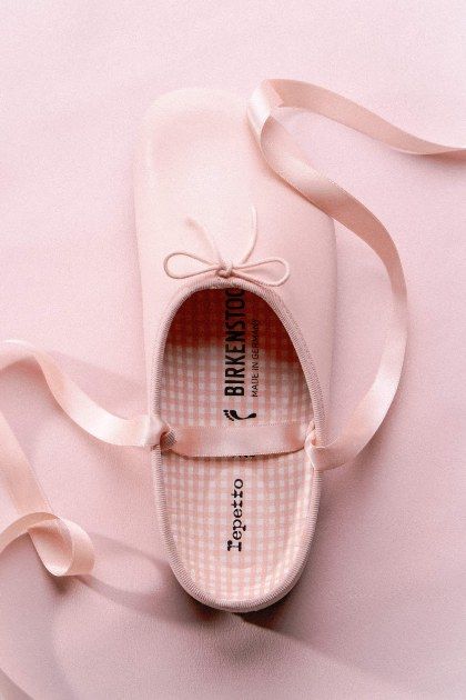 【美品】ビルケンシュトックBIRKENSTOCセリーナバレエシューズ24.5cm 明日発売】楽ちんなのにエレガント。レペット×ビルケンシュトック初の