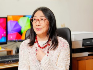鴻巣友季子さんが語る職業としての文芸翻訳家　書く・読む・語学が好き　その先に