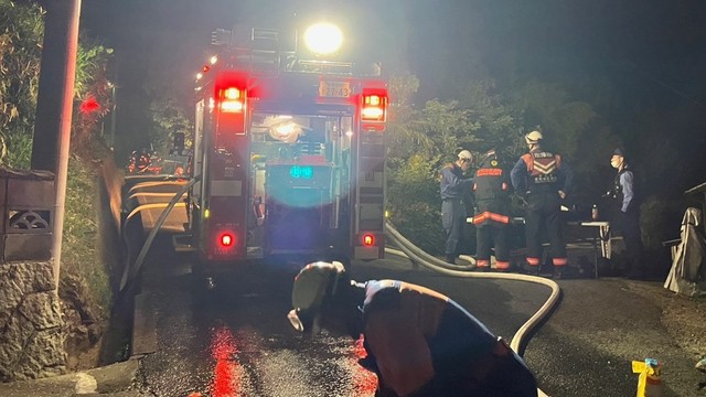 笠岡市で住宅全焼　焼け跡から1人の遺体　死亡は1人暮らしの女性（84）か
