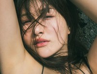 原つむぎ写真集「Bloom」（ワニブックス）より＝撮影・TOYO