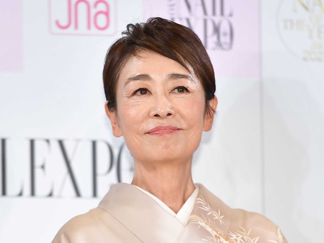 安藤優子