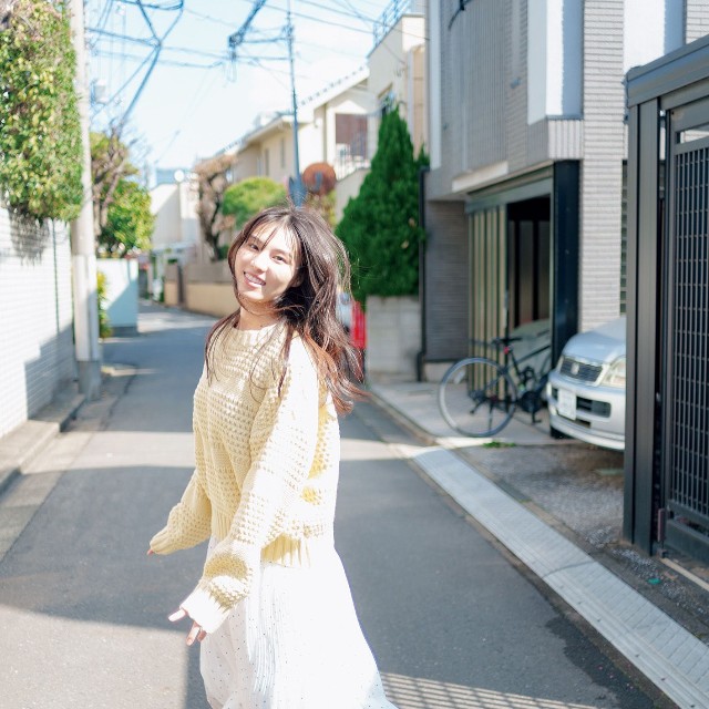 相楽伊織さん（撮影／鈴木ゴータ　ヘアメイク／萩村千紗子　スタイリング／田中あゆ美）