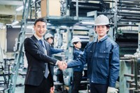 労災は労働者を守るための制度です　※イメージ画像（maroke/stock.adobe.com）
