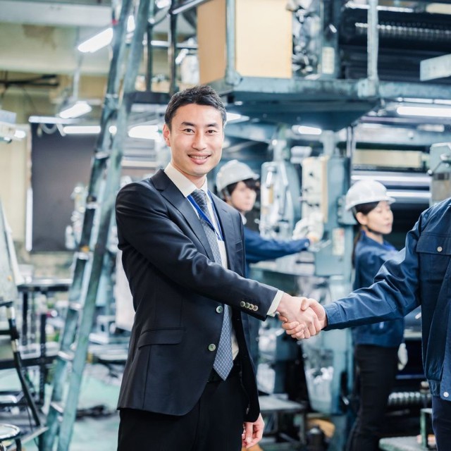 労災は労働者を守るための制度です　※イメージ画像（maroke/stock.adobe.com）