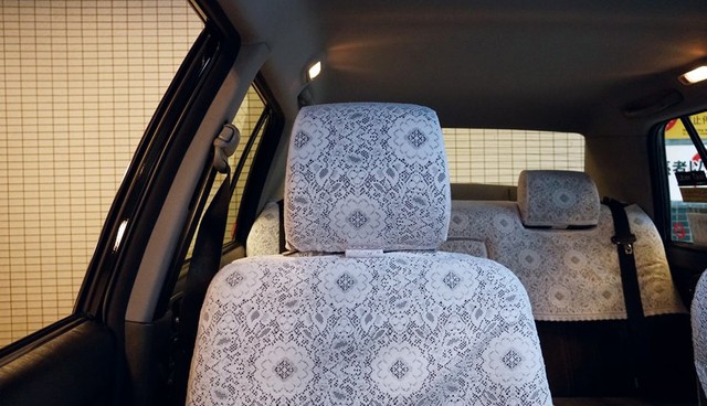 エムケイが投稿した運転席の画像。タクシー運転手になった気分になれるかも（エムケイのツイッターより）