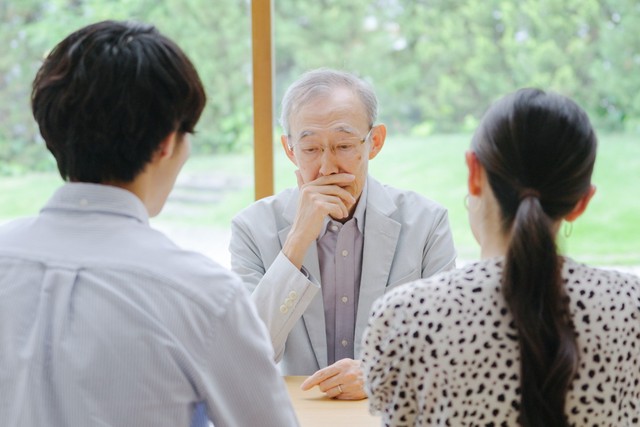 帰省時に親の衰えや違和感を実感している人が7割超　※画像はイメージです（polkadot/stock.adobe.com）