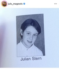 ジュリアン・スターンのインスタグラム＠juls_magewlsより