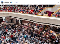 天皇、皇后両陛下と長女愛子さま「大相撲初場所８日目」を観戦（宮内庁インスタグラムから）