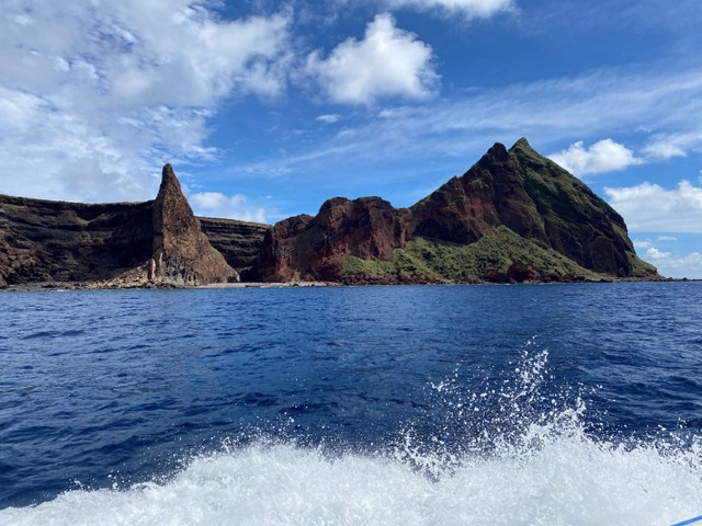海の酸性化が進むとどうなるか？ 沖縄の無人島近くの海底で見つけた