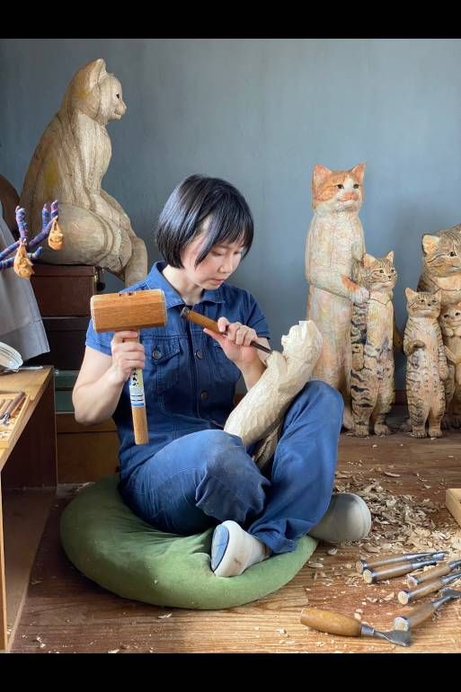 名画×猫”で話題の木彫り作家・花房さくらさん 「頭よりも心を優先して