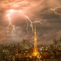 雷の東京　※画像はイメージです（Ken Kato/stock.adobe.com）