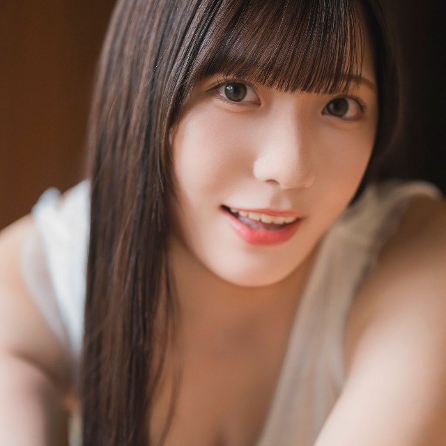 小日向優花デジタル写真集『純白』（発行：wunder publishing house 撮影：やすいきしょう）