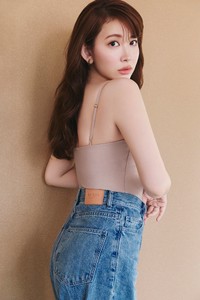 小嶋陽菜さんがプロデュースする「ROSIER by Her lip to」から着心地とホールド感を叶えるブラキャミソールが登場