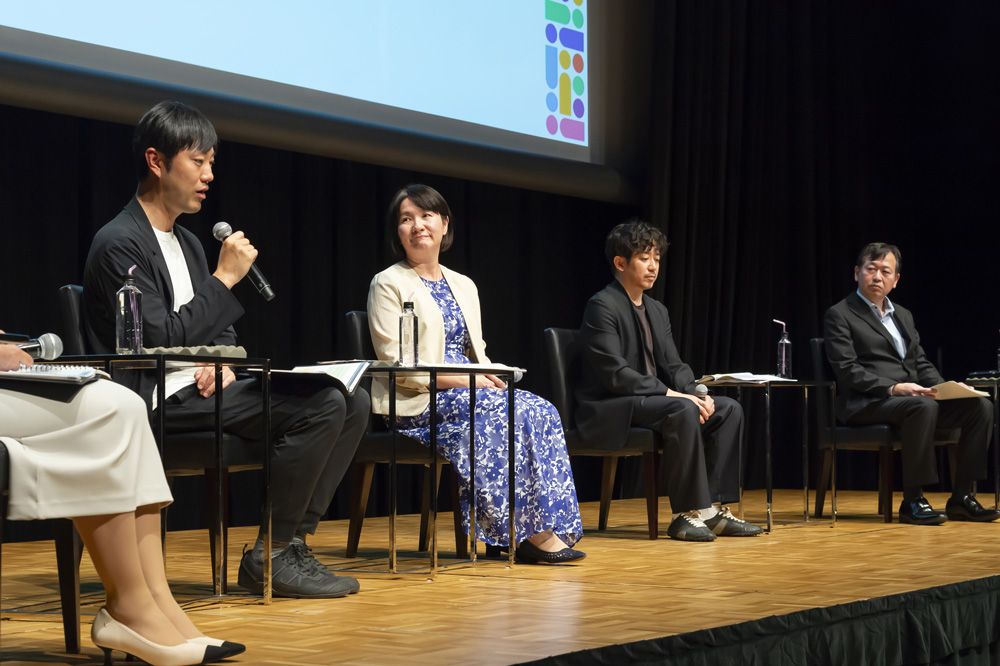 クロストーク「企業におけるWell-beingの実践　個人の幸せと企業価値の両立をどう実現するか？」の様子