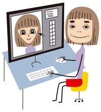 画像編集ソフトで顔を修正する女性　※イメージ（poosan/stock.adobe.com）