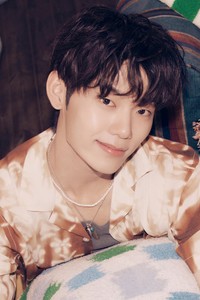 LEE JEONG HYEON / イ・ジョンヒョン