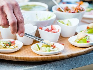 震災を経験、「おいしい料理」の研究に目覚めた教授　食の問題は技術で解決できる？