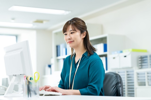 正社員をやめて派遣社員を選んだ理由は？　※画像はイメージです（pain au chocolat/stock.adobe.com）