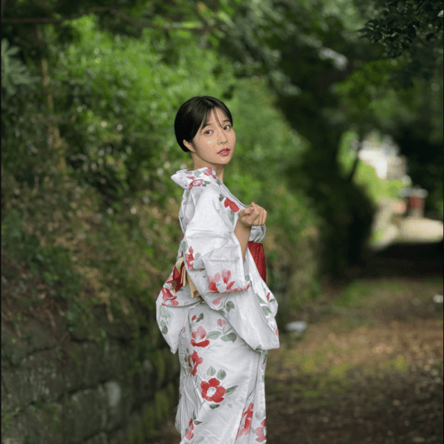 「FLASH」（26年10月20日発売号）に登場した天川星夏のオフショット　本人のX（@seika_ruru）より