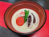 お雑煮スタンプラリーで提供したあんもち雑煮（写真提供:香川県）