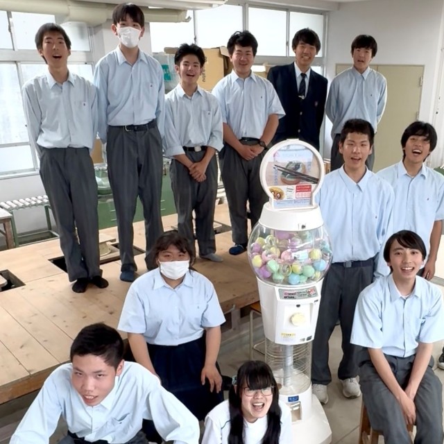 高校生たちが一からアイデアを出し制作　画像提供：信楽高等学校