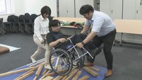 車いす利用者の避難はどうする？四国運輸局・四国地方整備局の職員らが支援方法を学ぶ　高松市