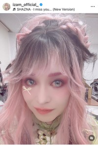 IZAM（@izam_official_）さんのインスタグラムより