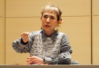 舞台について語る久本雅美