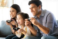 スーファミに熱中してたら…（Sura Nualpradid/stock.adobe.com）※画像はイメージ