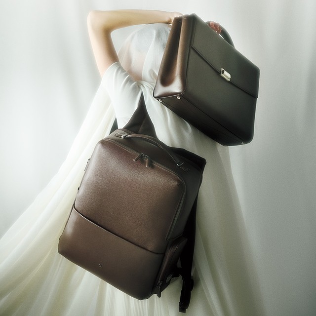 【素材感でバッグを選ぶ。】<br>Leather<br>DUNHILL／SAMSONITE BLACK LABEL