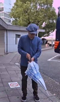 「ろくろアート傘」の実演終了／木佐貫洋平さん（@LimbaTrip）提供