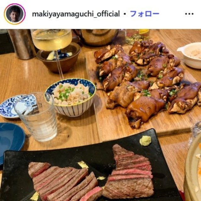 山口馬木也のインスタグラム@makiyayamaguchi_officialより(ステーキ、豚足、炊き込みご飯)