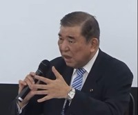 「命を守るシェルター協会」主催のシンポジウムに参加し、熱弁を振るう石破茂前首相＝都内（写真提供・UPLAN）