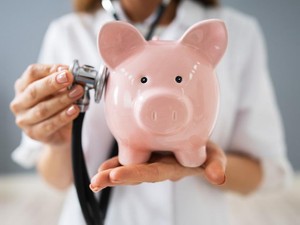 「銀行はお金のかかりつけ医」　超高齢化・民法改正で変わる銀行の相続業務とは