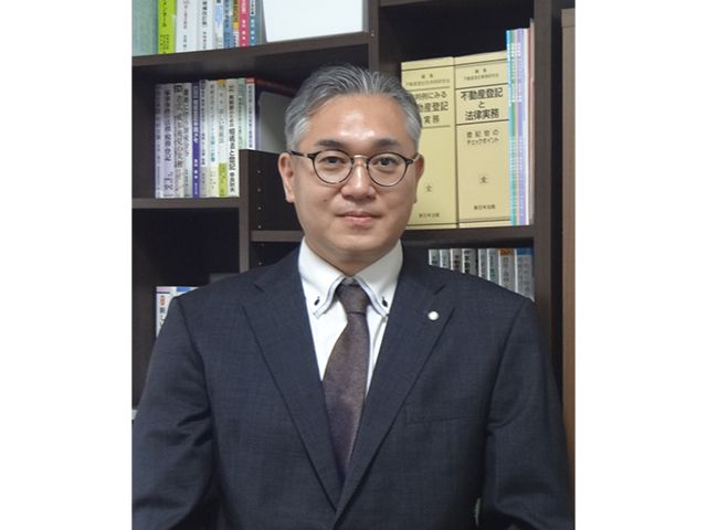 191773-司法書士飛鳥井顕事務所_相続会議中1